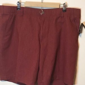 Swiss Tech Mens Size 42 Red Performance Shorts NWT